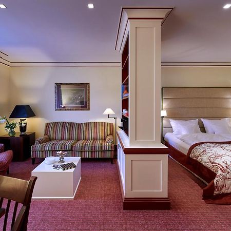 Grandhotel Hessischer Hof - Hotel Frankfurt Frankfurt am Main Bagian luar foto