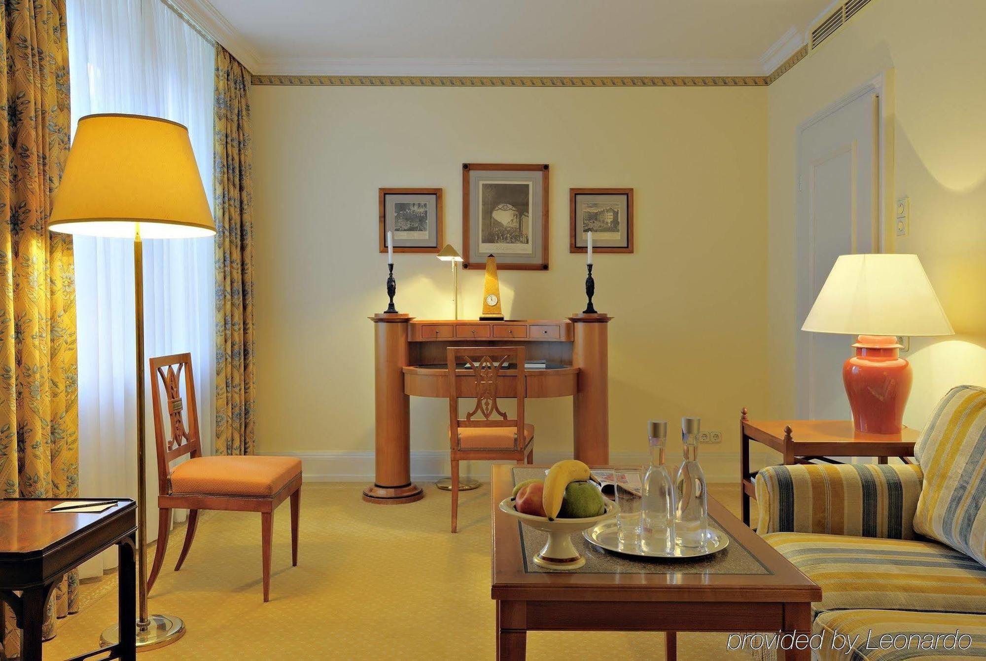 Grandhotel Hessischer Hof - Hotel Frankfurt Frankfurt am Main Bagian luar foto