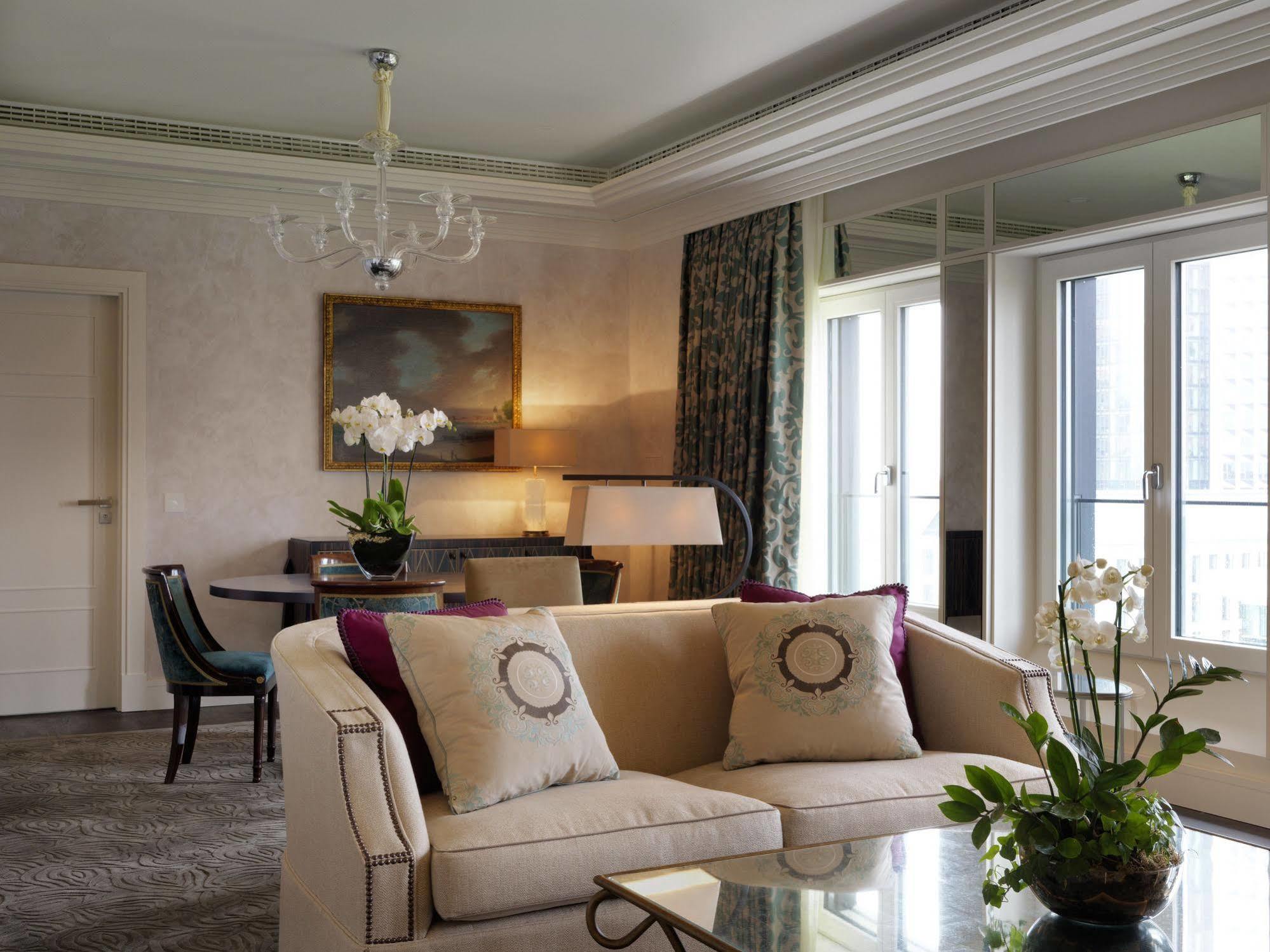 Grandhotel Hessischer Hof - Hotel Frankfurt Frankfurt am Main Bagian luar foto